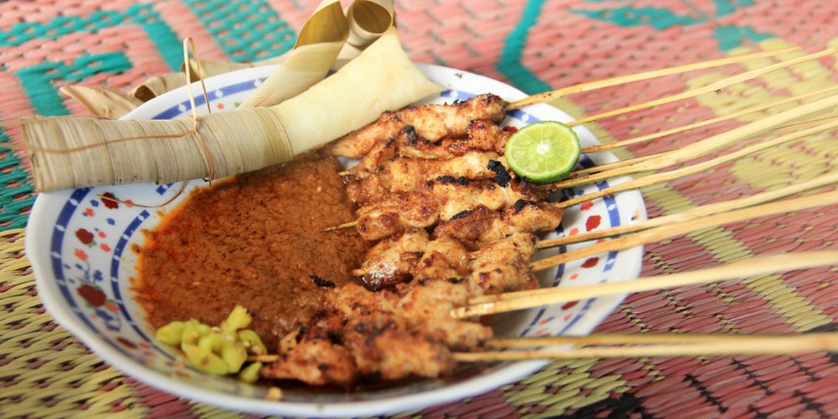 Sate Bulayak